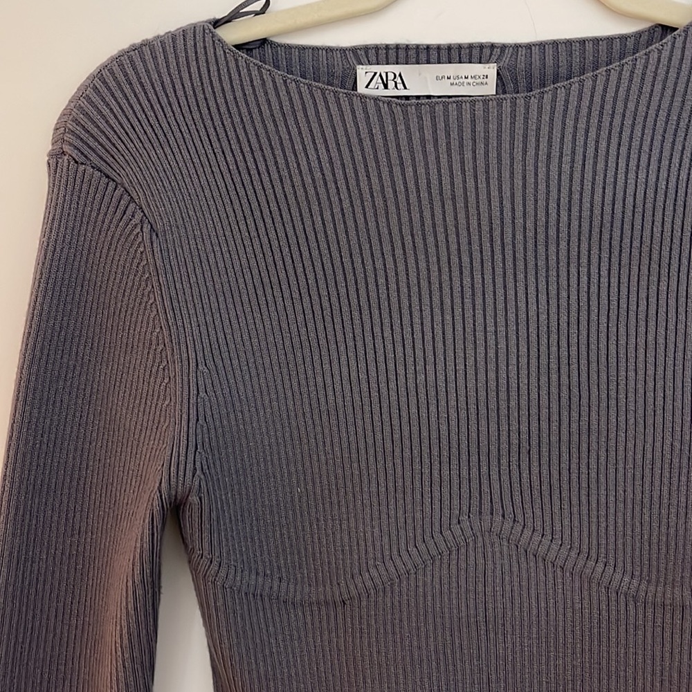 Zara - Picture 2 of 4